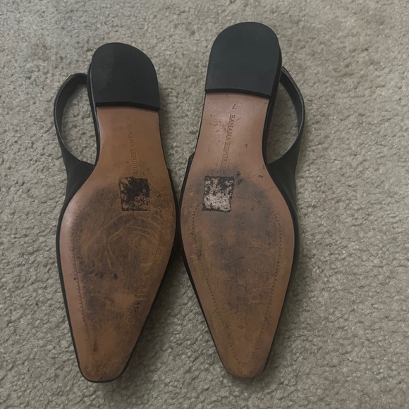 Banana Republic flat shoes - Picture 4 of 5